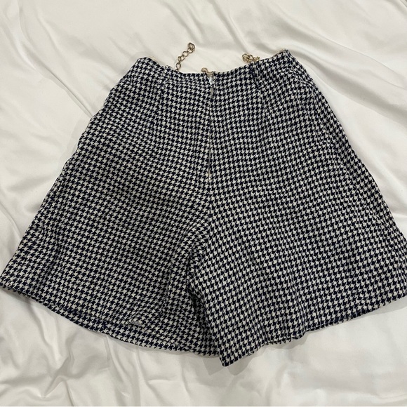 plaid shorts - Picture 2 of 2